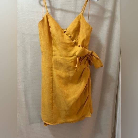 Moon River mustard mini button up tie up wrap style summer dress size small - Picture 2 of 8